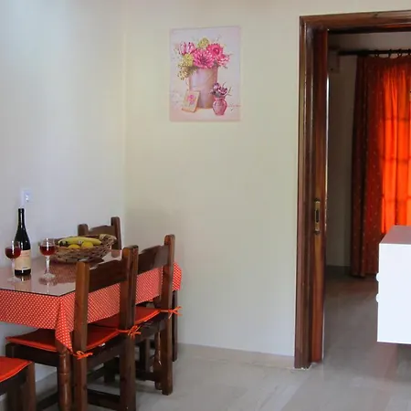 Summerlife Apartment *